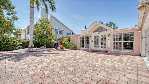 A home in LONGBOAT KEY