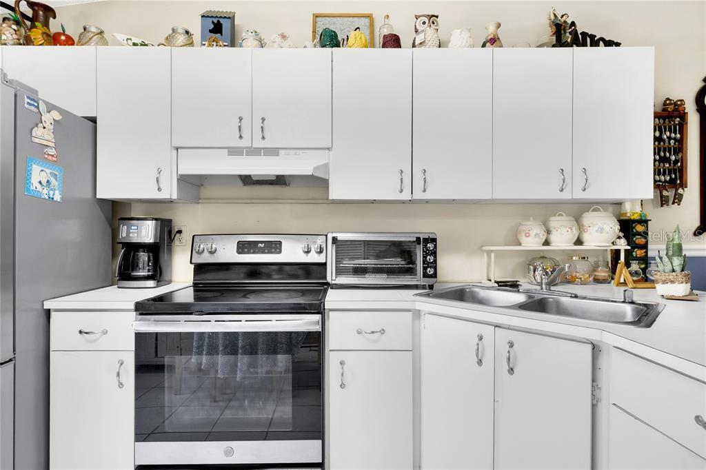 EL PRADO XV CONDOMINIUM - Residential