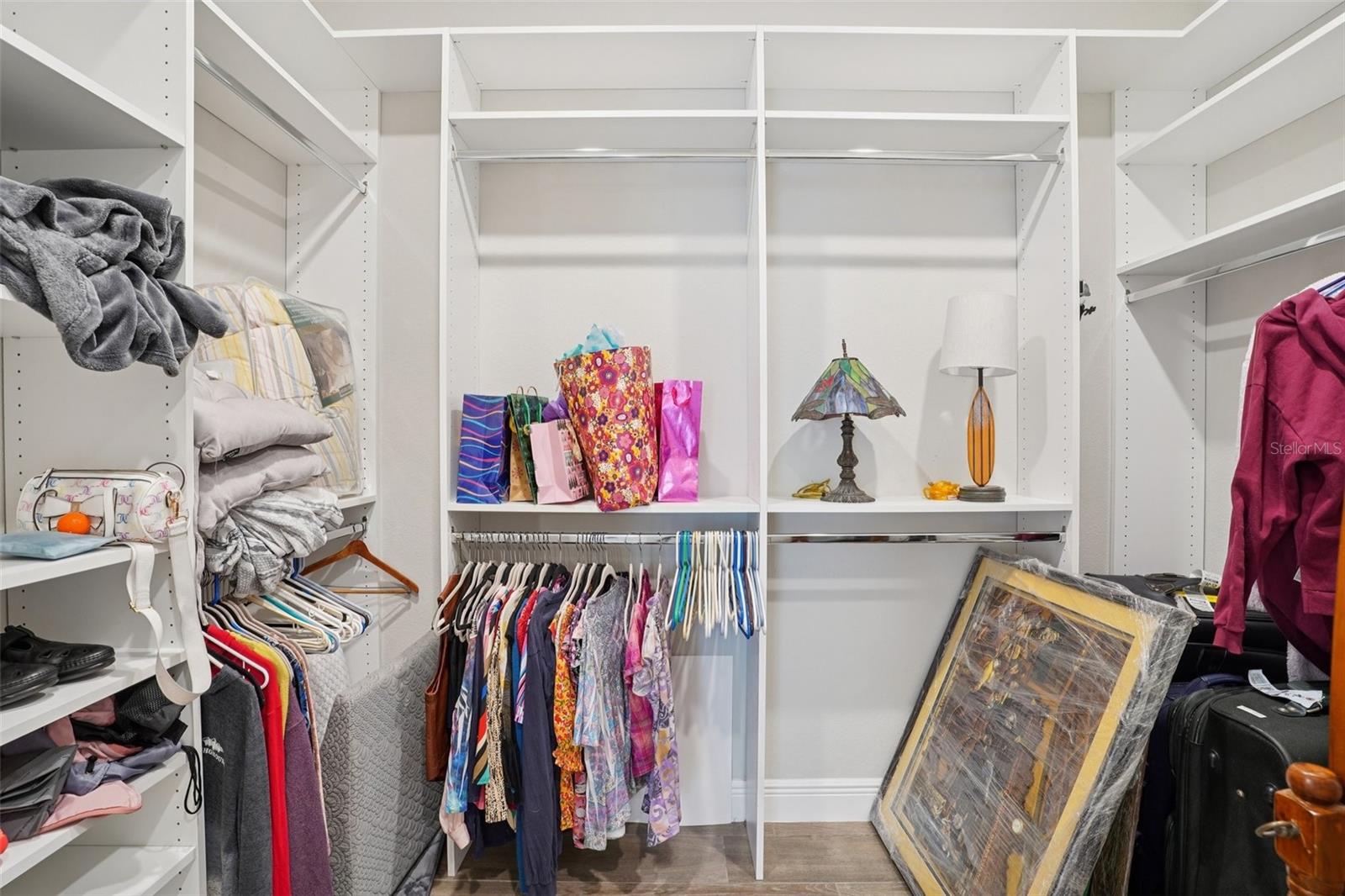 GREEN KEY VILLAGE PH 3 REP - Residential