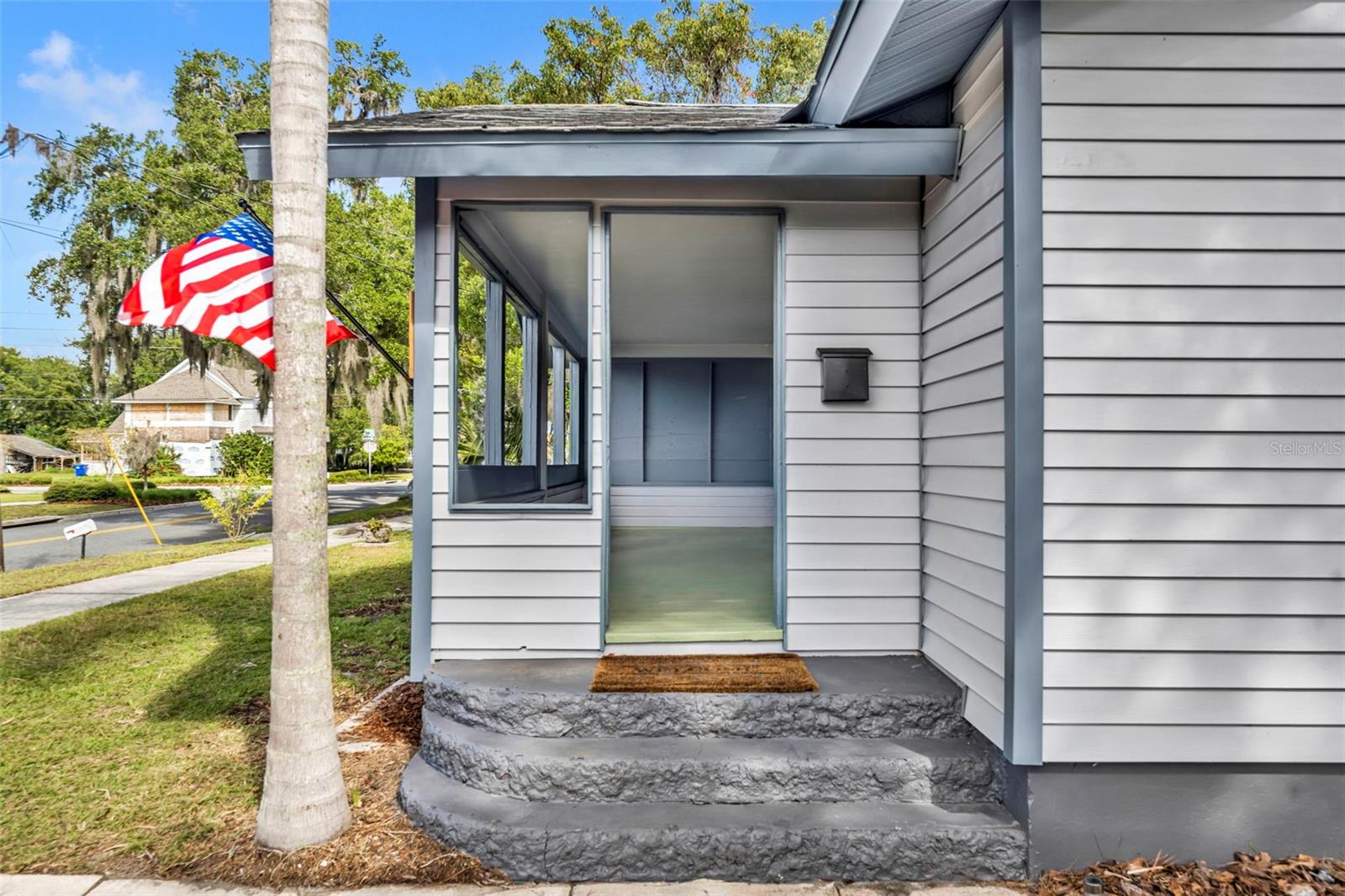 Casas a venda 4 - Jen Dantas 214 N NEW HAMPSHIRE AVENUE