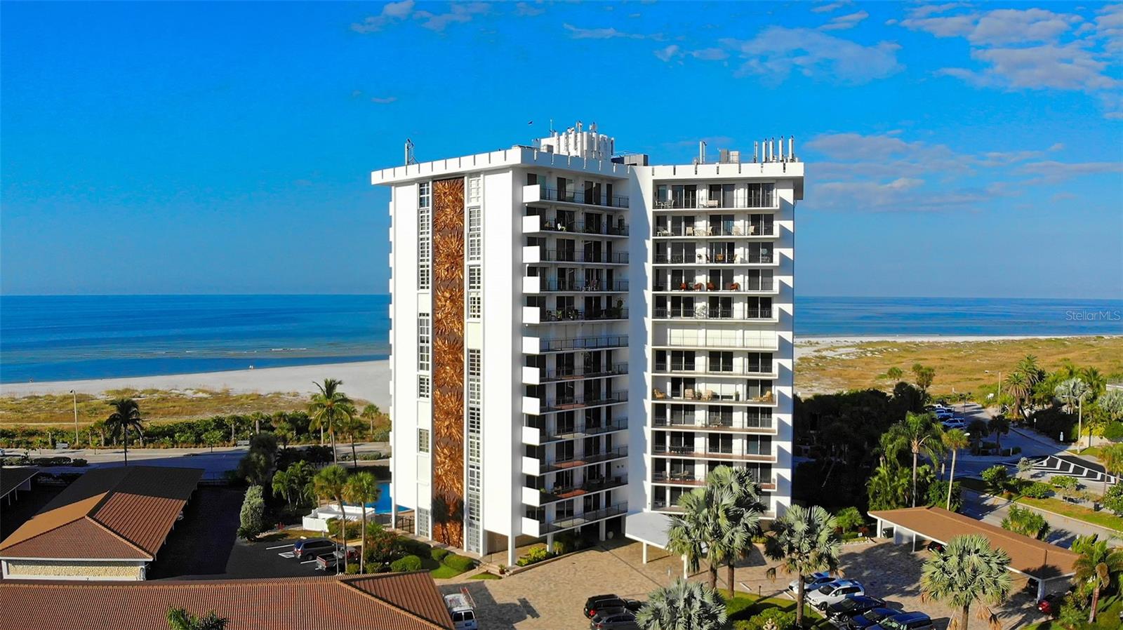 1 BENJAMIN FRANKLIN DRIVE 55