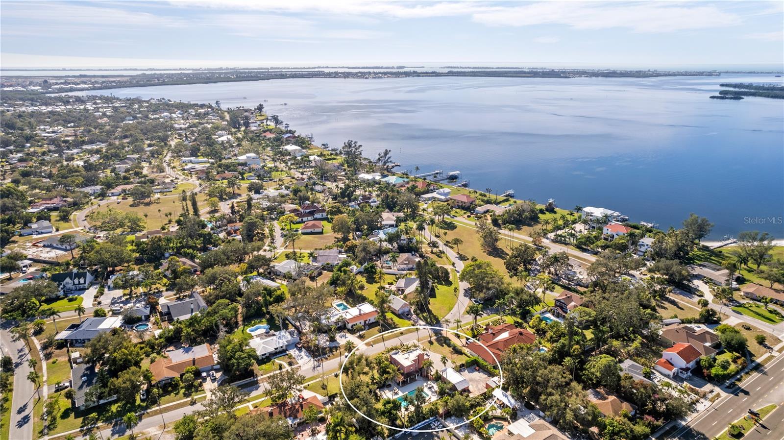 PALMA SOLA PARK - Residential