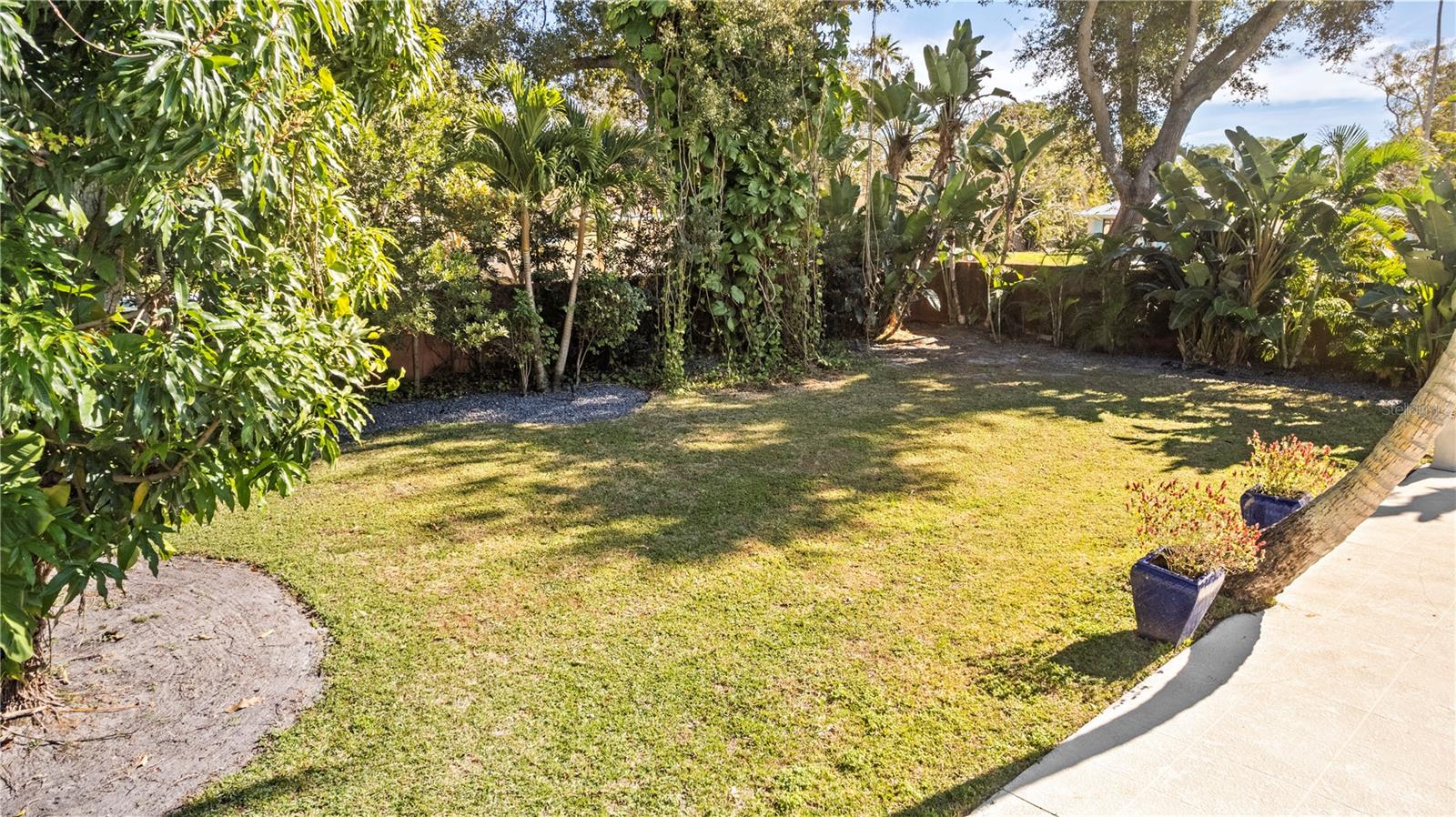 PALMA SOLA PARK - Residential