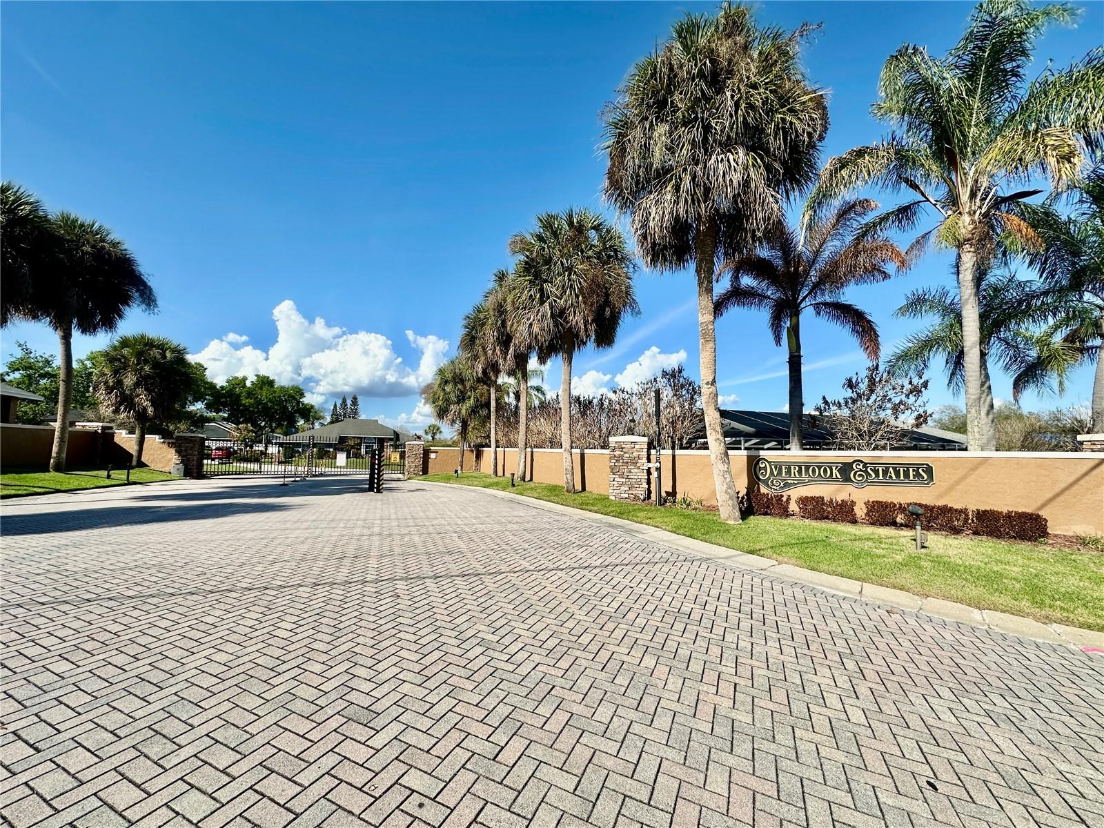 OVERLOOK ESTATES - Residential