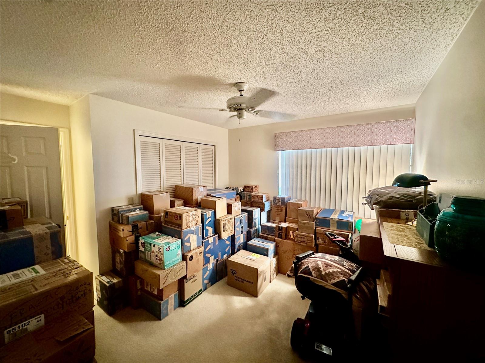 OVERLOOK ESTATES - Residential