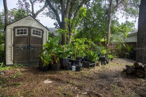 A home in CASSELBERRY