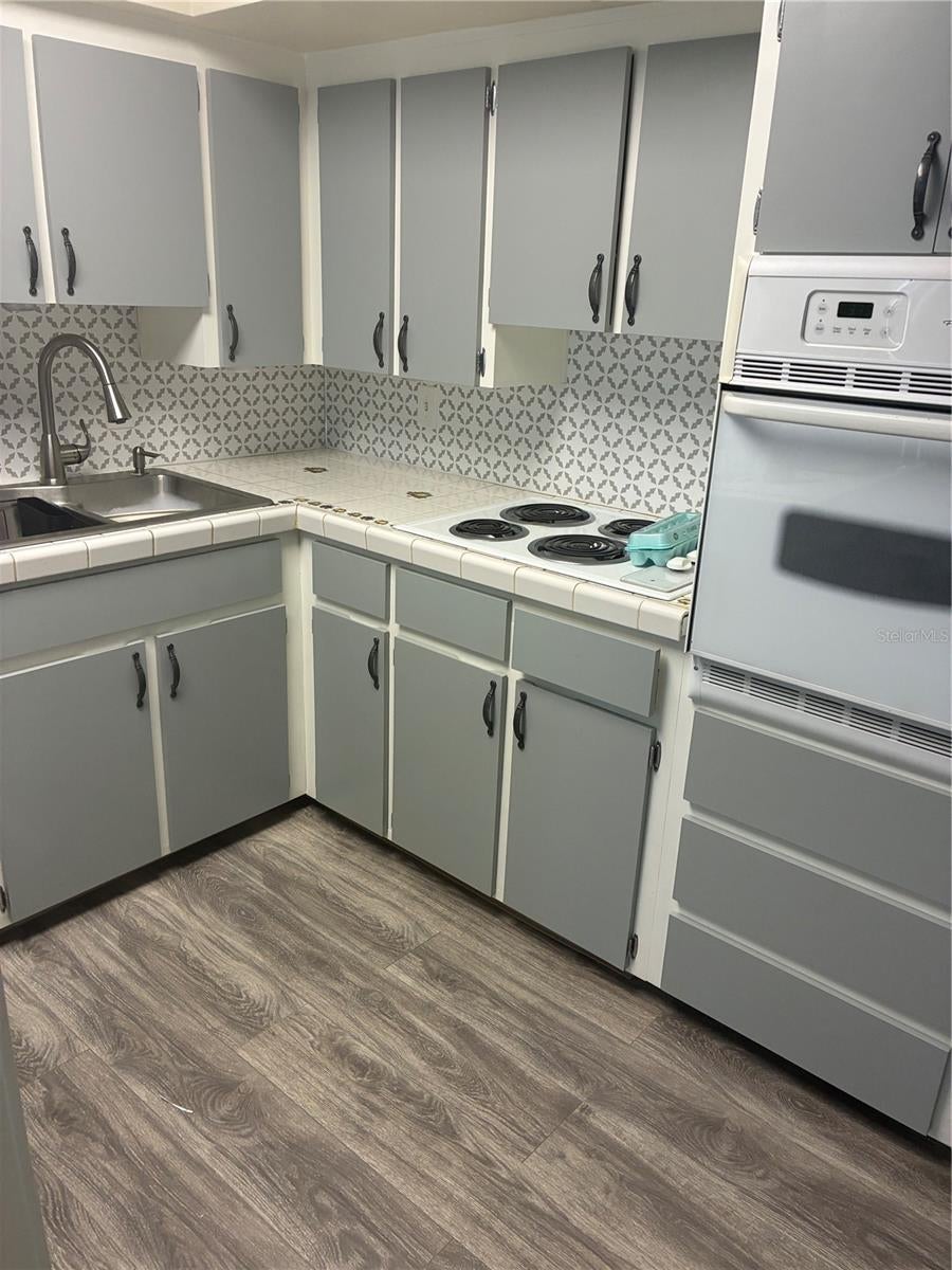 2021 AUSTRALIA WAY W 31