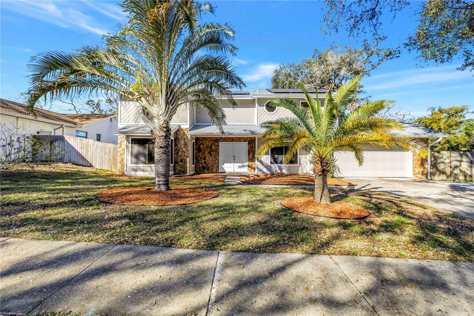 LAKE VALENCIA UNIT ONE - Residential