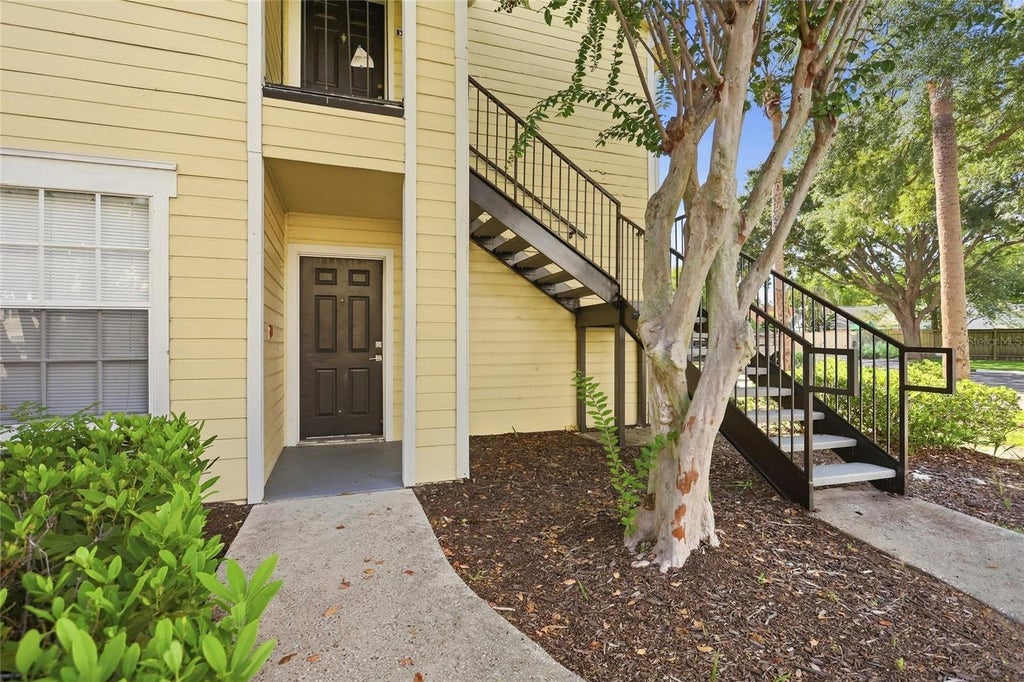 Photo of 1043 S Hiawassee Road #3111, Orlando, FL 32835 (MLS # S5157761)
