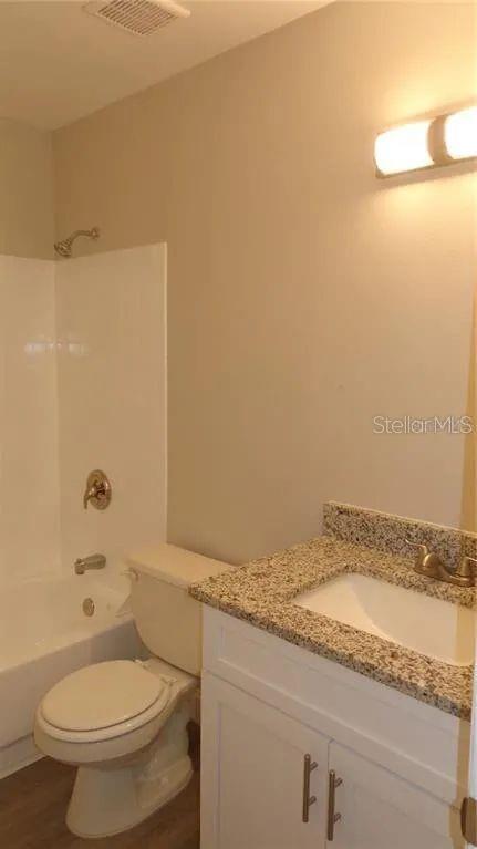 COLONIES - Residential