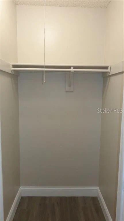 COLONIES - Residential