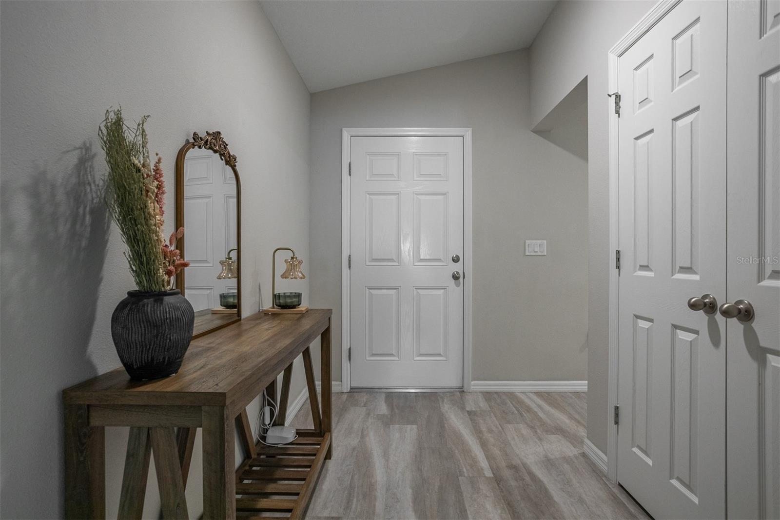 TRIPLE CRK PH 4 VILLAGE J - Residential Lease