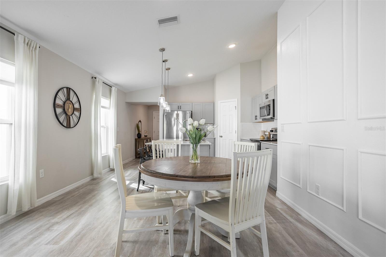 TRIPLE CRK PH 4 VILLAGE J - Residential Lease