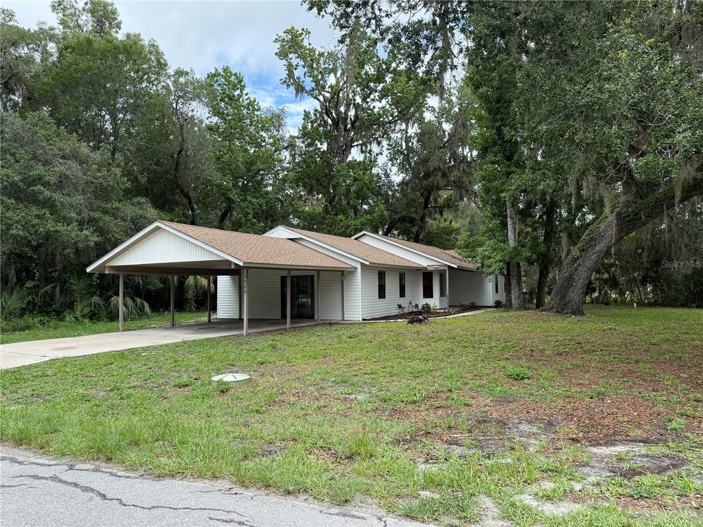 Photo of 3585 N Hiawatha Terrace, Crystal River, FL 34428 (MLS # OM704776)