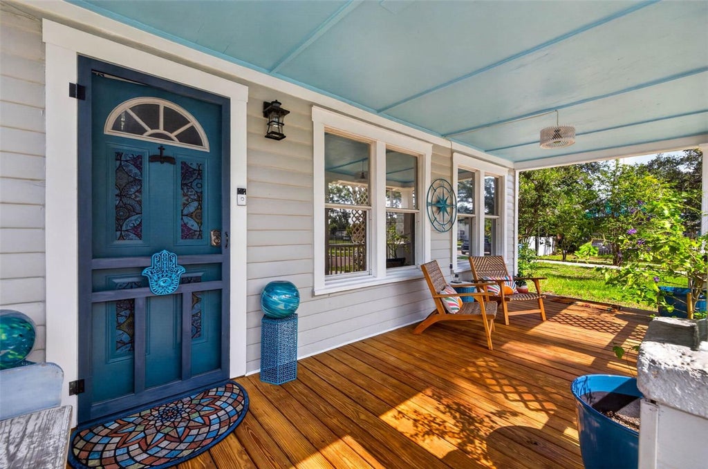 Photo of 2042 14th Street S, St Petersburg, FL 33705 (MLS # TB8532514)