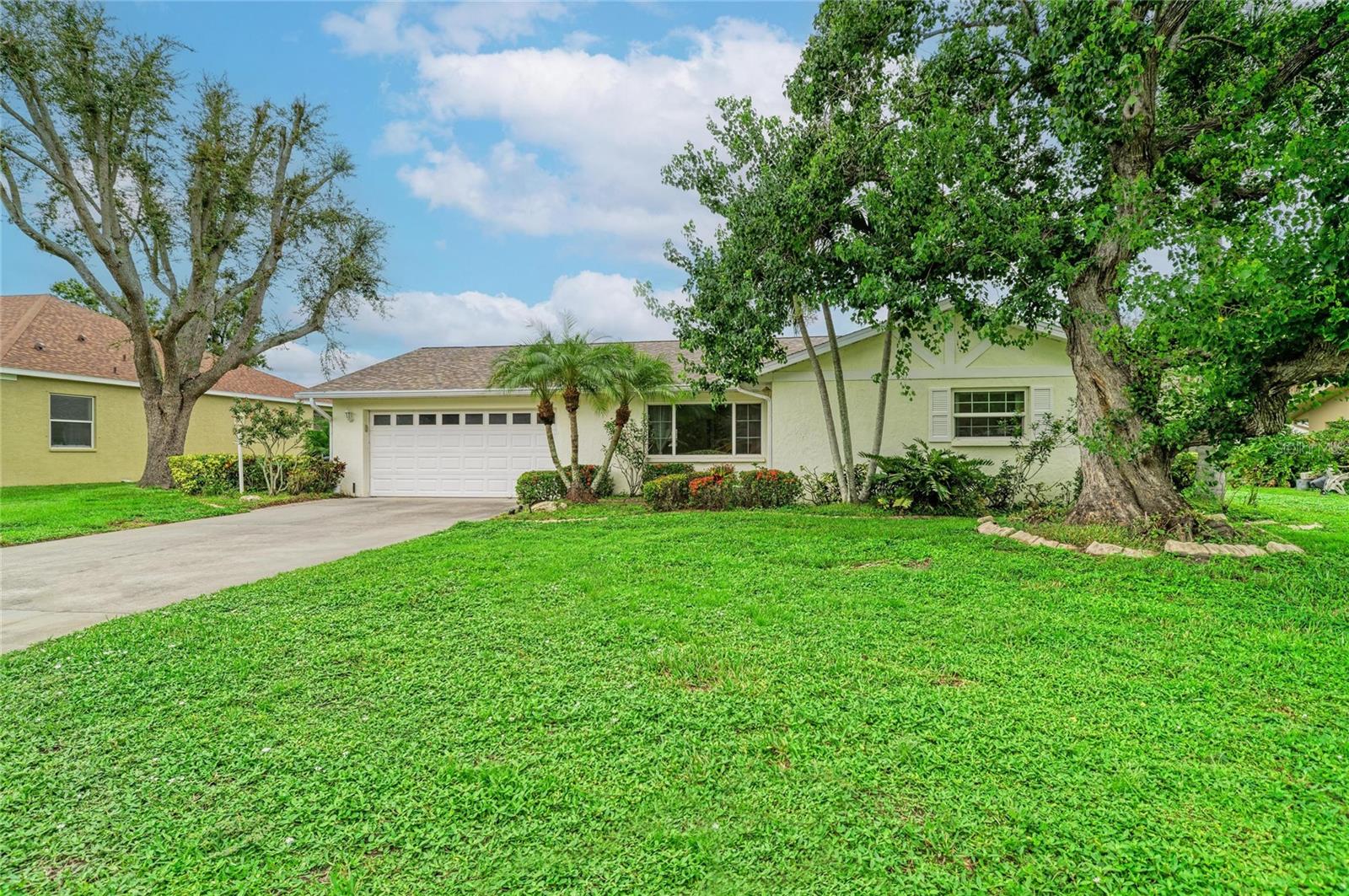 4723 PALM AIRE CIRCLE