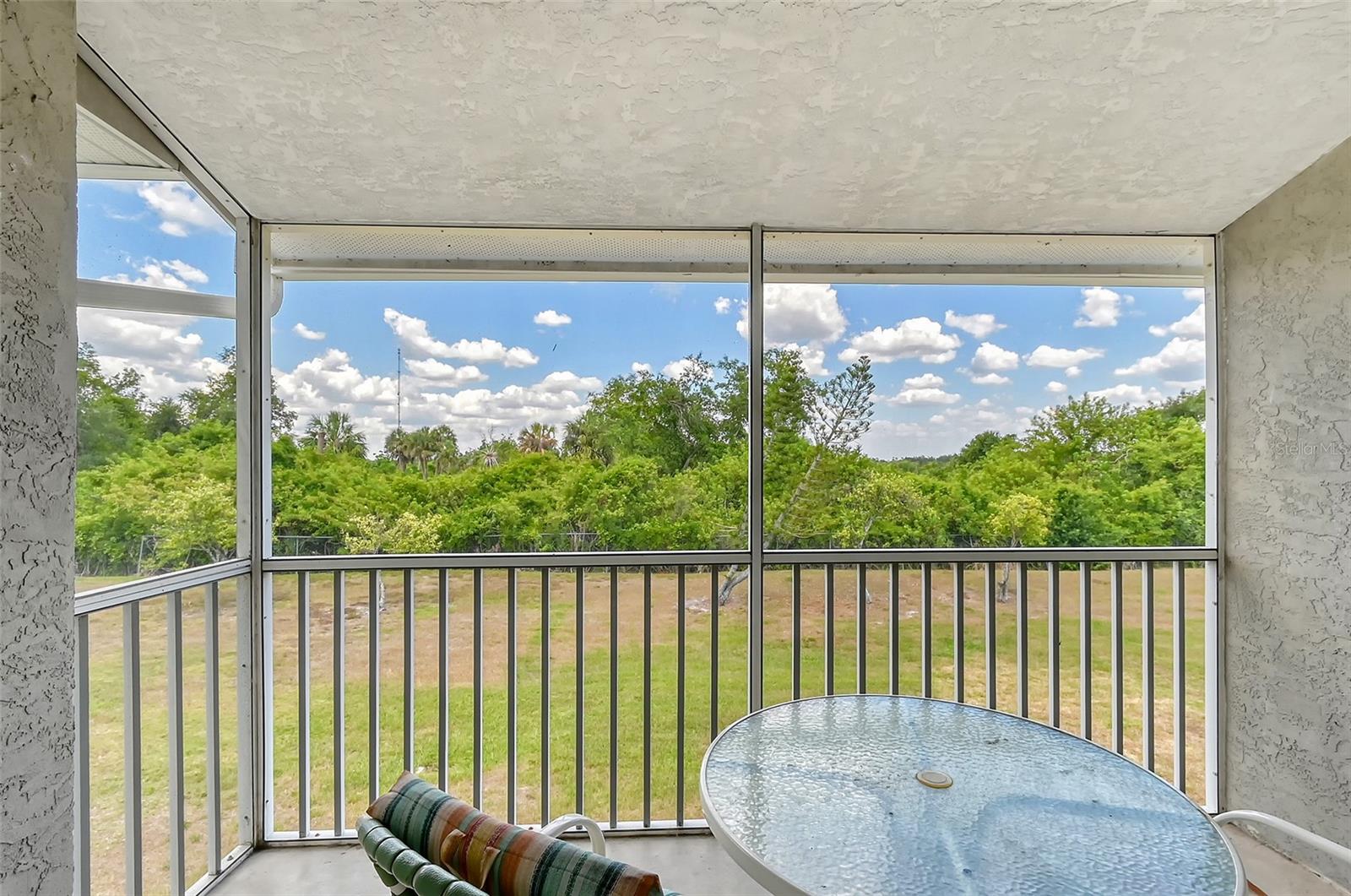 LAKES EDGE PH 04 - Residential