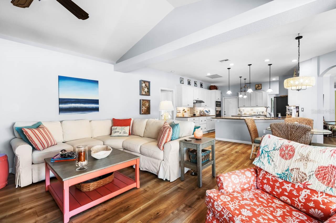 WHISPERING PINES - Residential