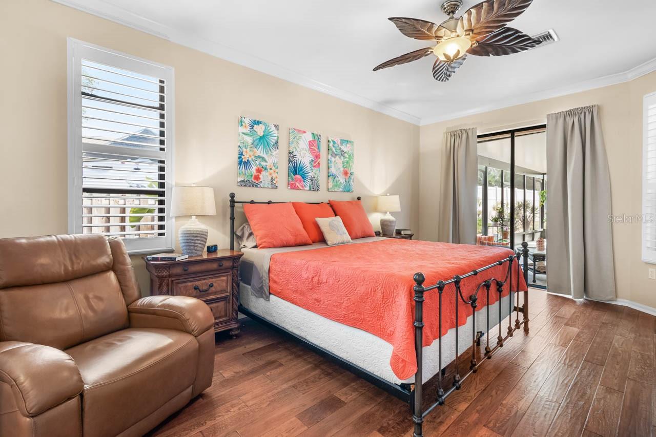 WHISPERING PINES - Residential