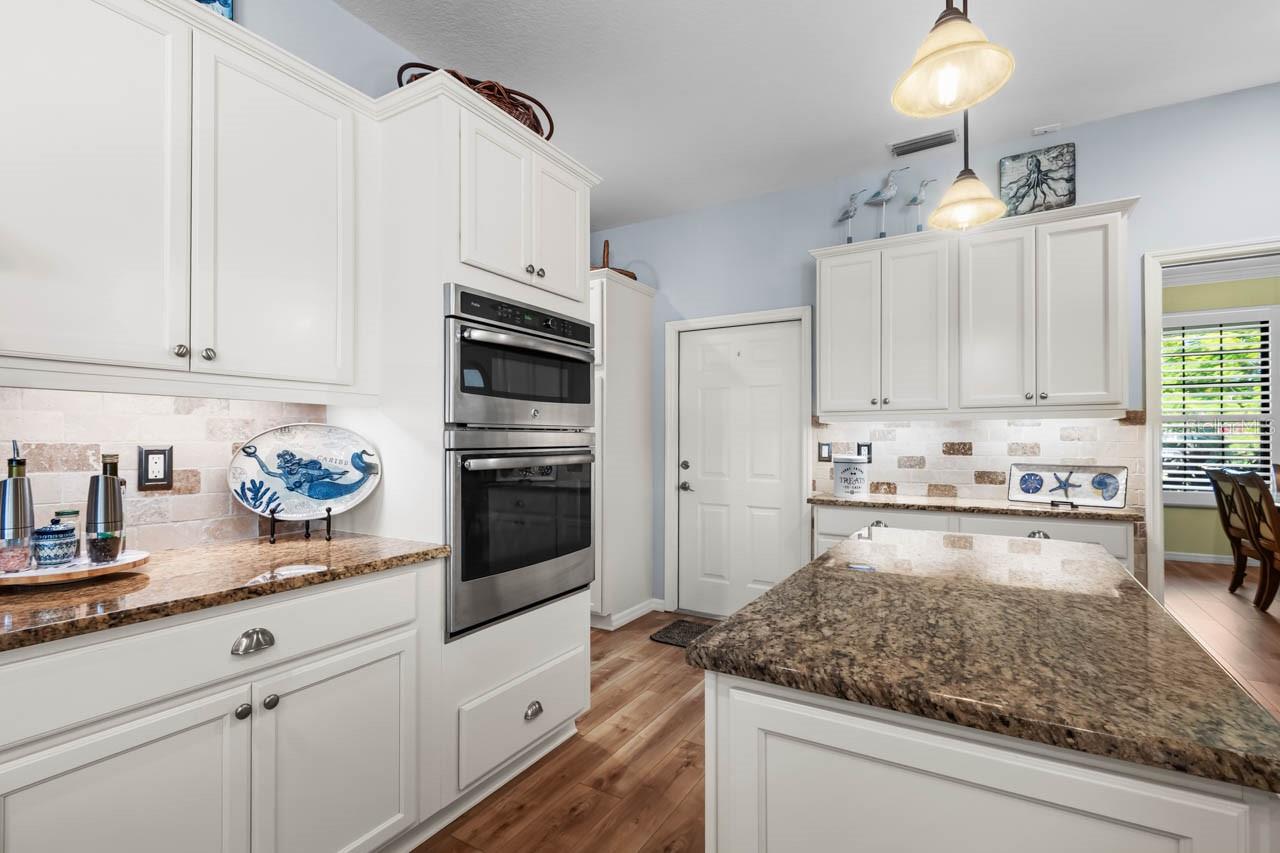 WHISPERING PINES - Residential