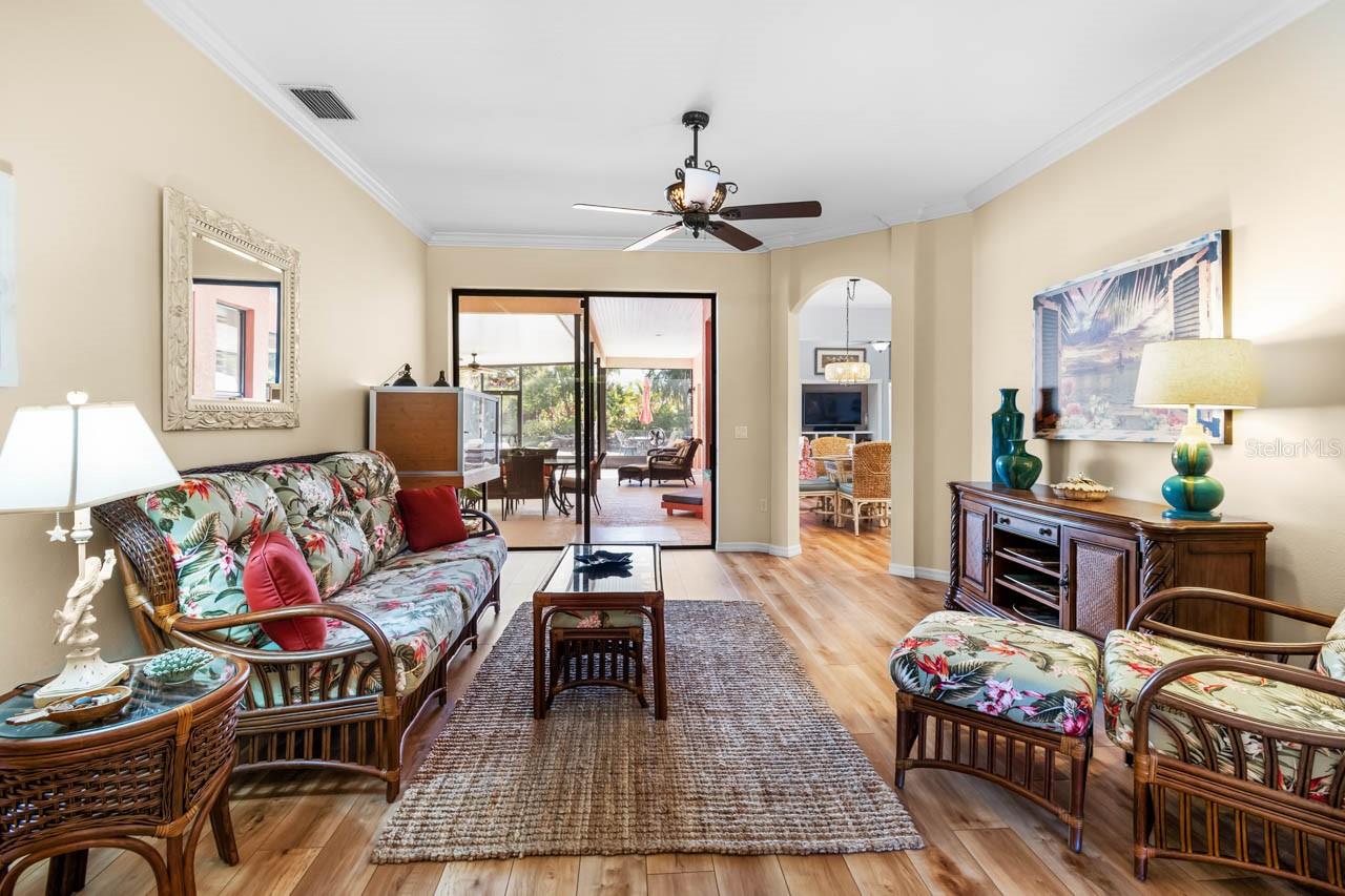 WHISPERING PINES - Residential