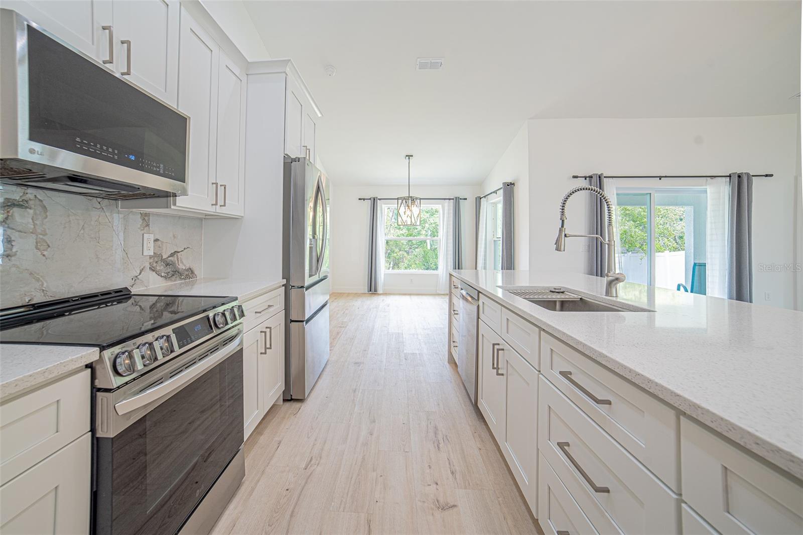 SPRING HILL - Residential