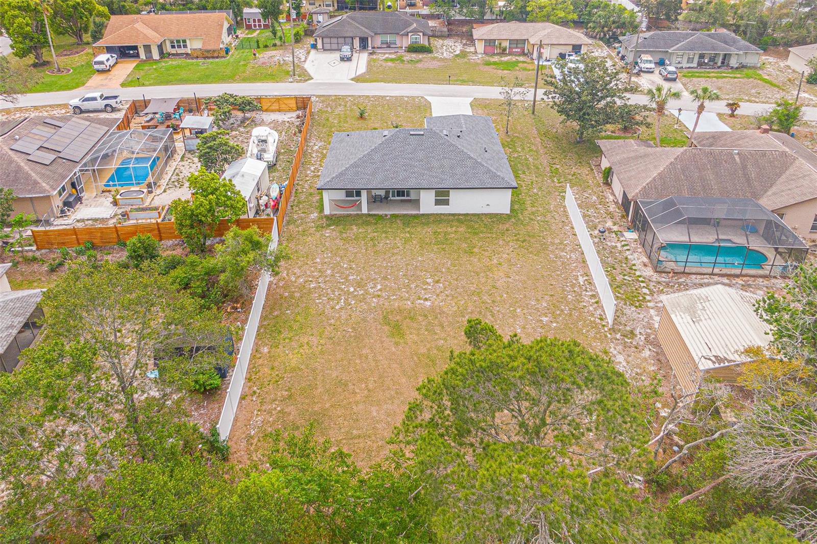 SPRING HILL - Residential