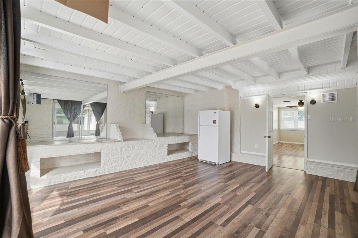 BILTMORE SHORES - Residential