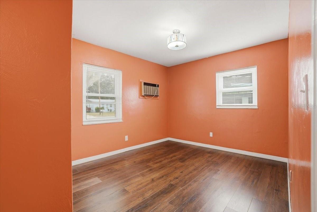 BILTMORE SHORES - Residential