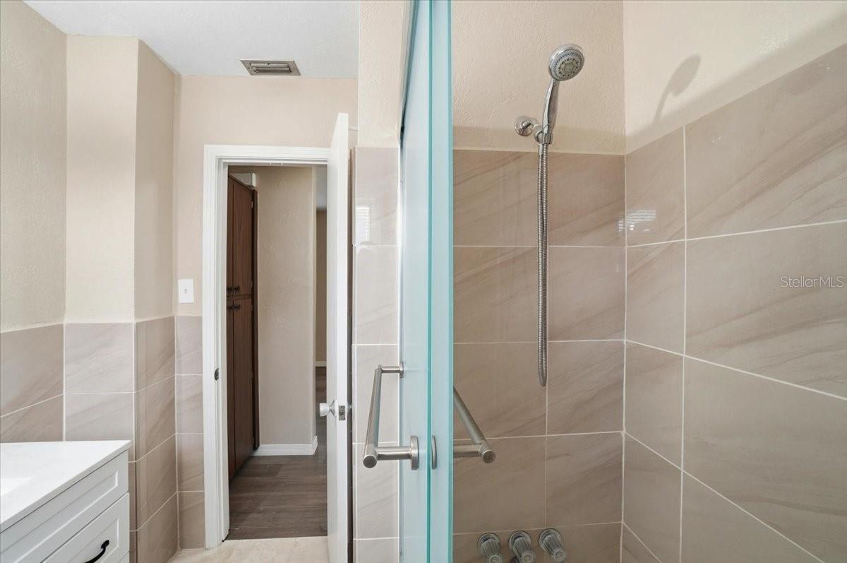 BILTMORE SHORES - Residential