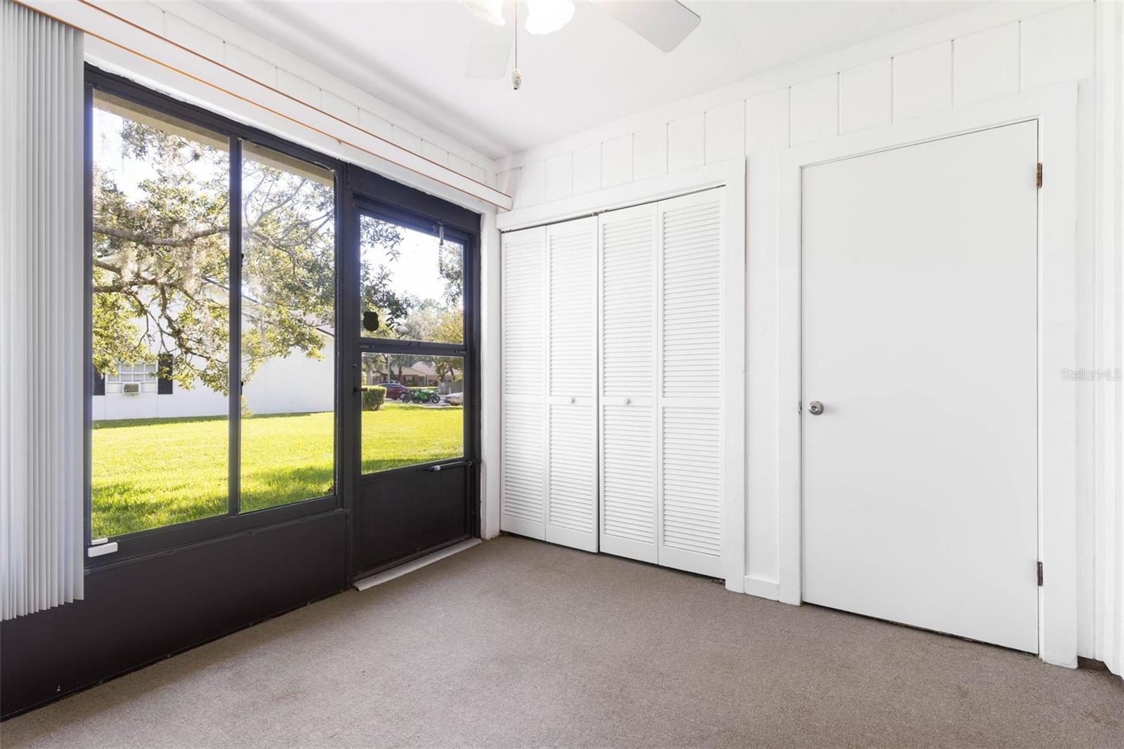 KINGS COLONY - Residential