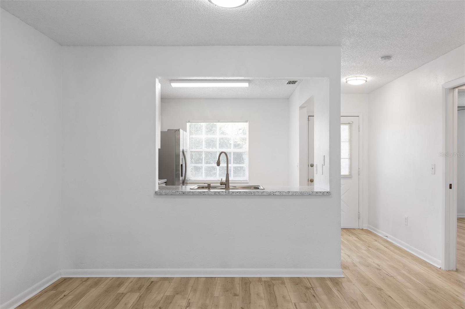 KINGS COLONY - Residential