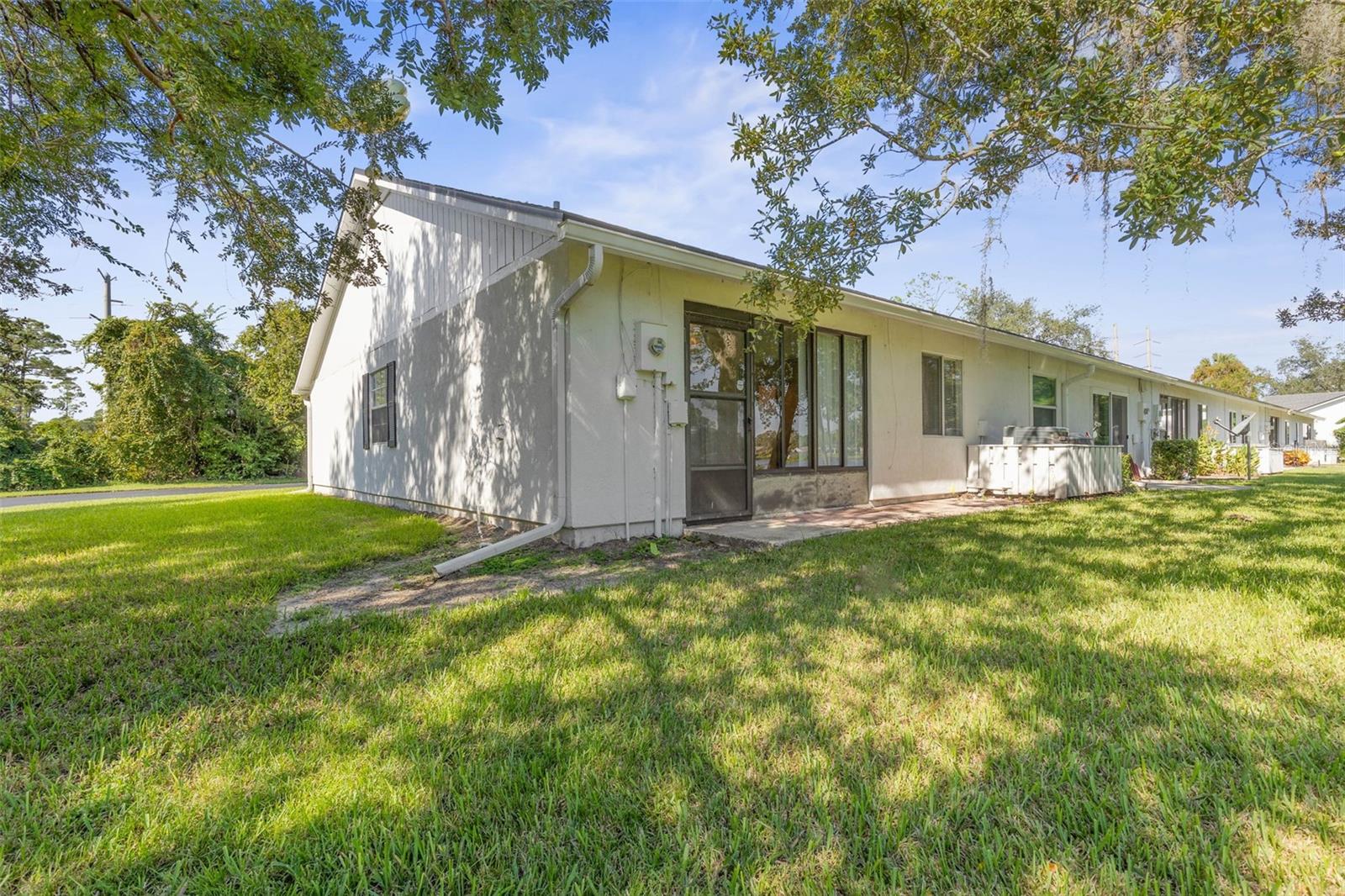 KINGS COLONY - Residential