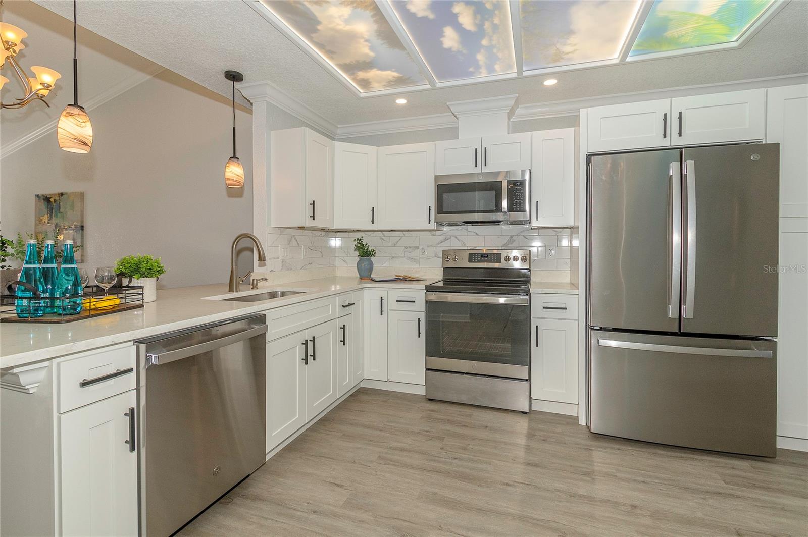 LAKE SEMINOLE VILLAGE - Residential