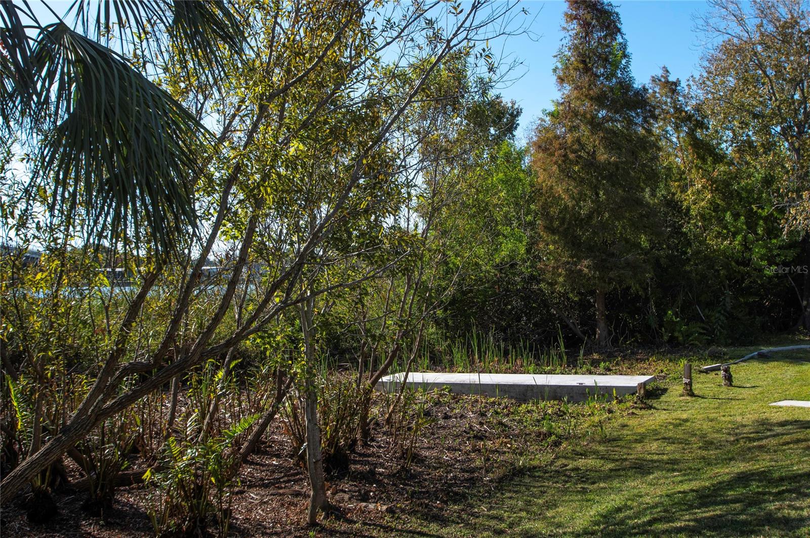 LAKE SEMINOLE VILLAGE - Residential