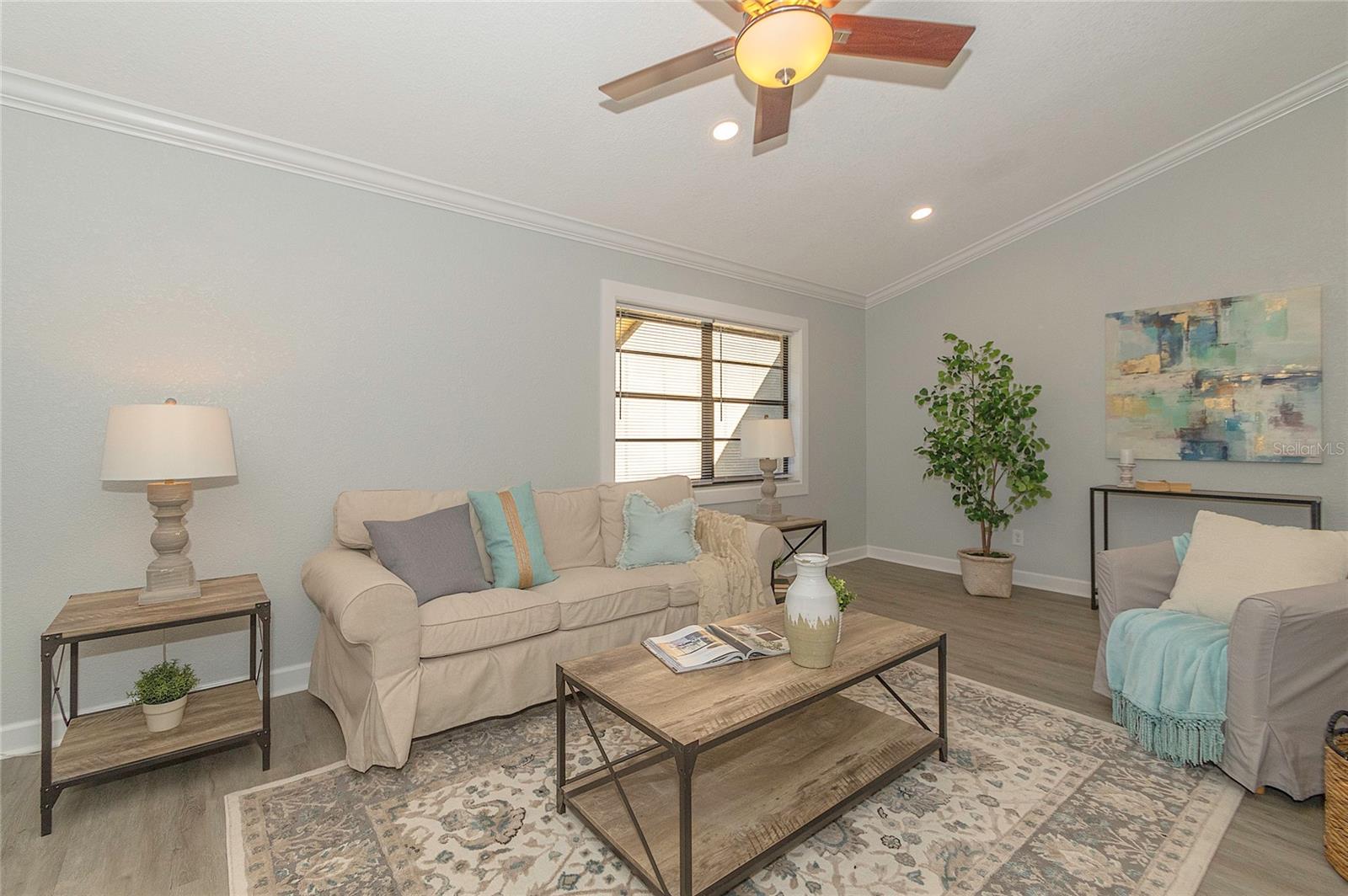 LAKE SEMINOLE VILLAGE - Residential