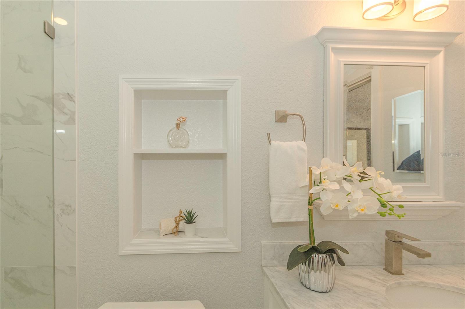 LAKE SEMINOLE VILLAGE - Residential