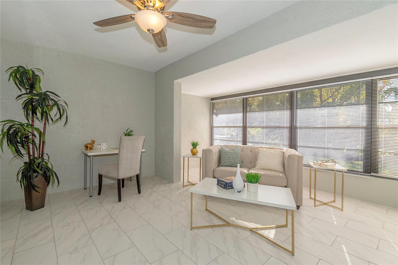 LAKE SEMINOLE VILLAGE - Residential