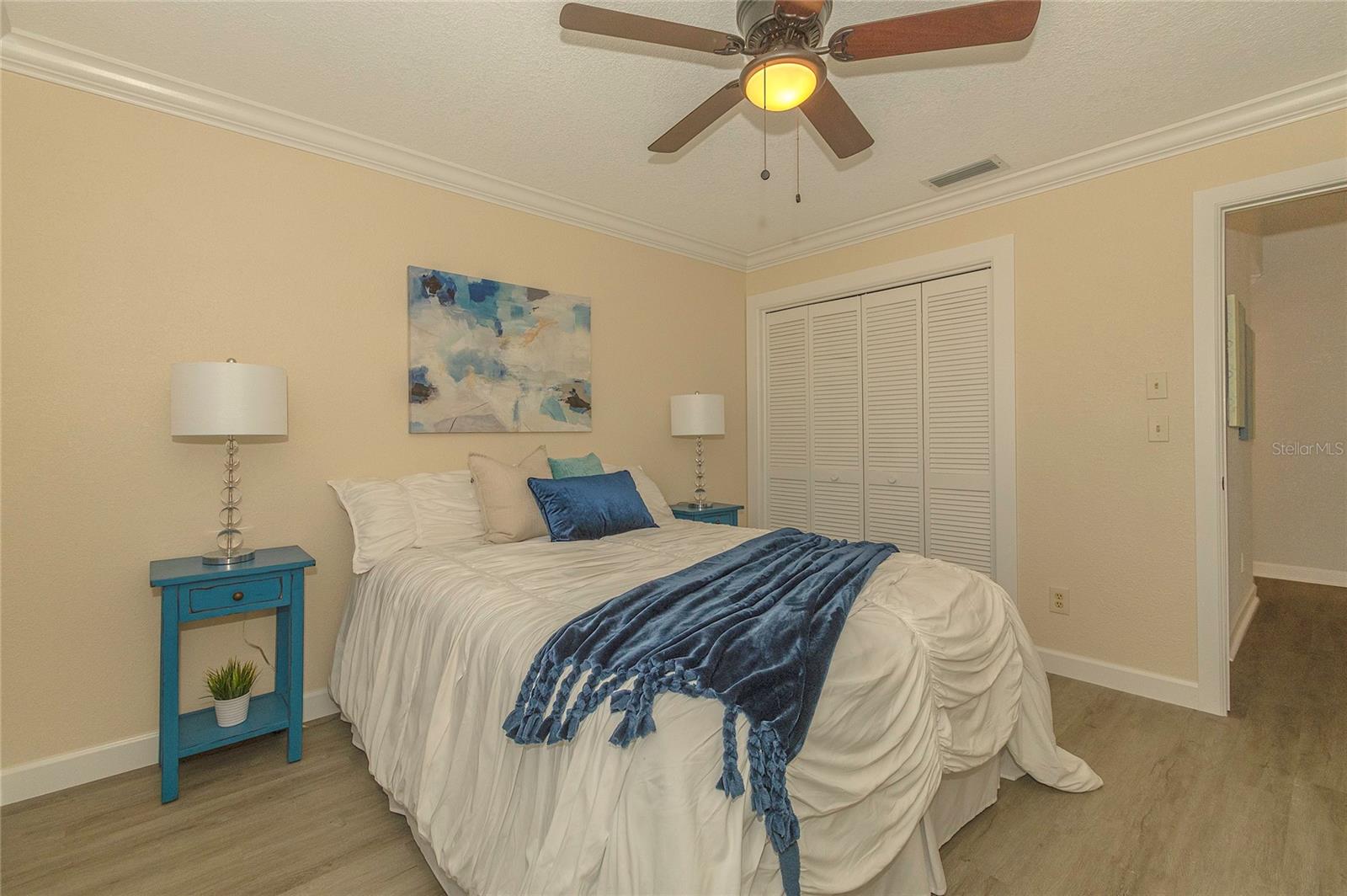 LAKE SEMINOLE VILLAGE - Residential