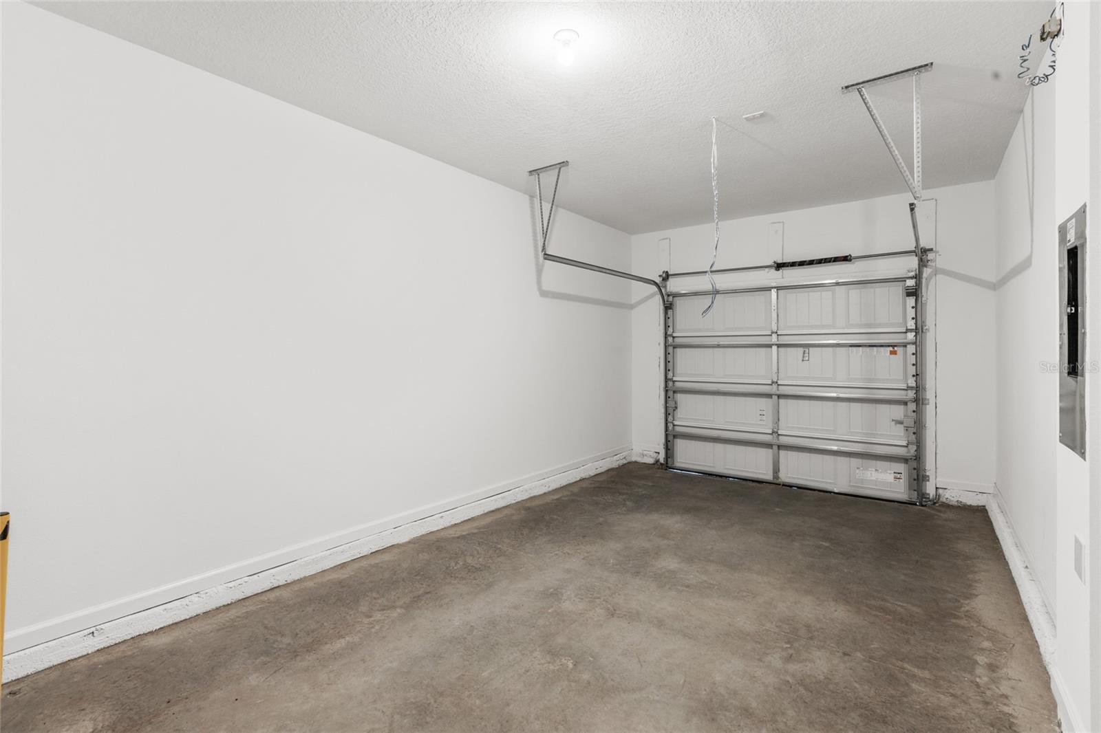 ASHFORD PLACE - Residential Lease