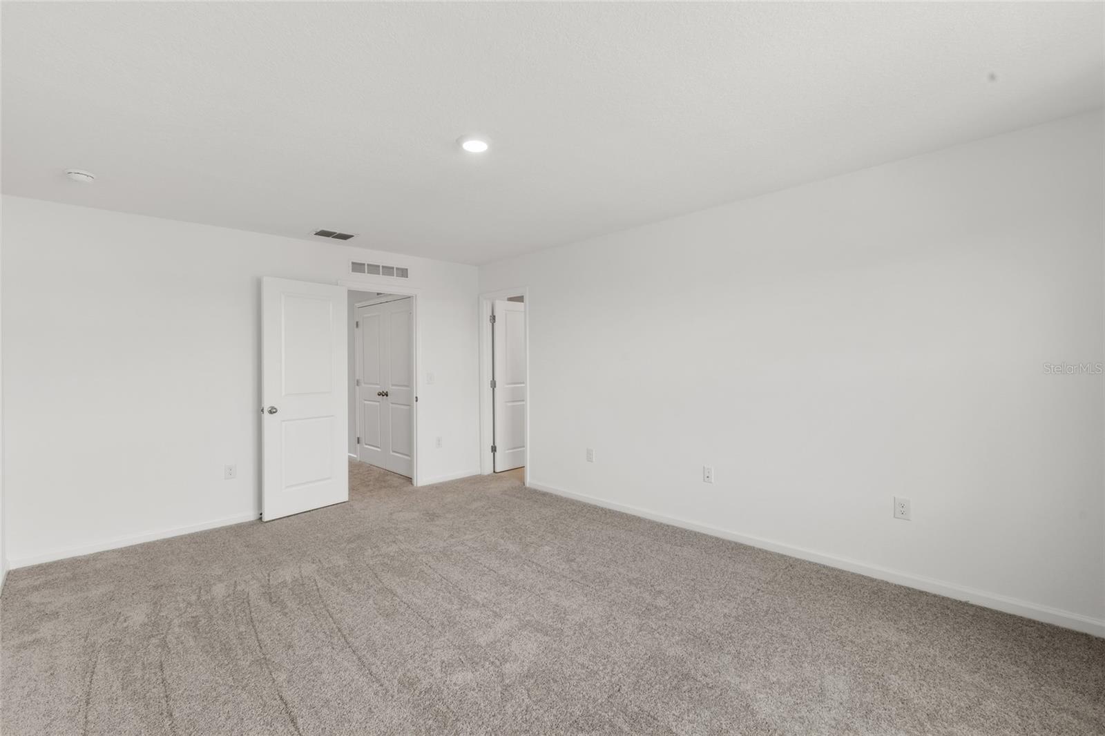 ASHFORD PLACE - Residential Lease