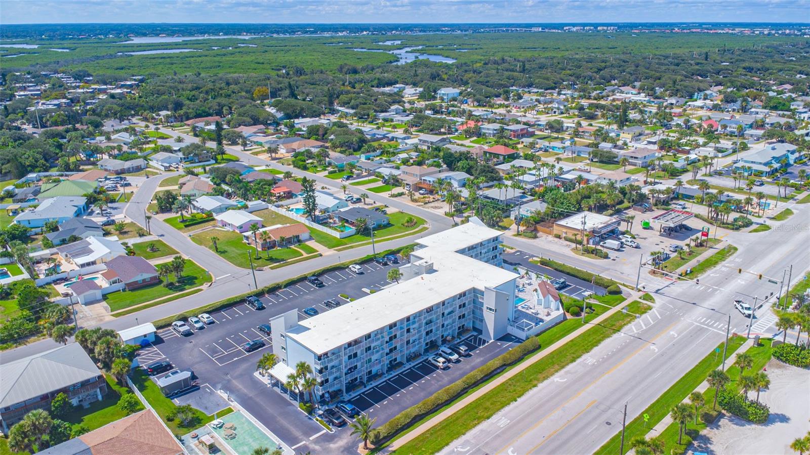MARINERS COVE CONDO - Residential