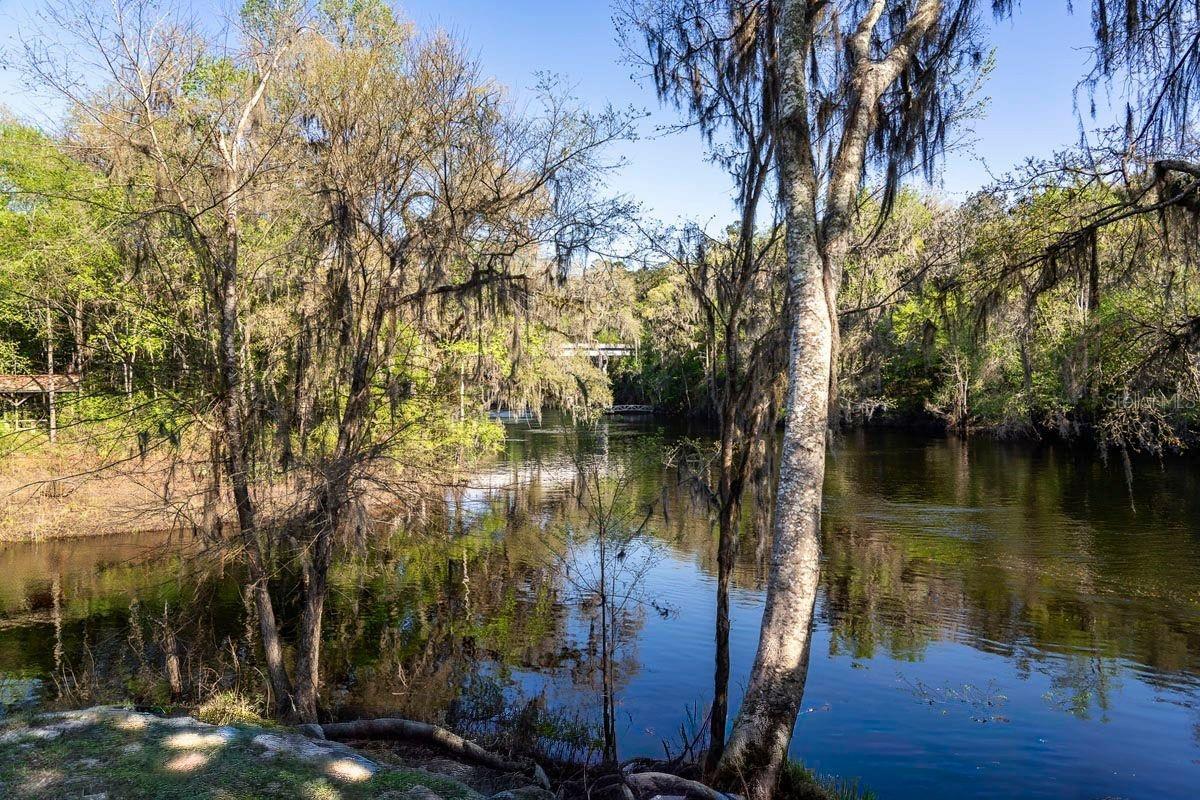 SUWANNEE HIGHLANDS SUB - Land