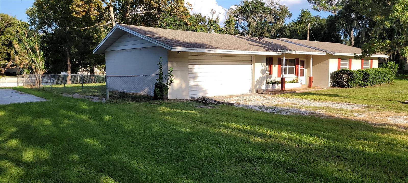 DAVIS SHORES - Residential Lease