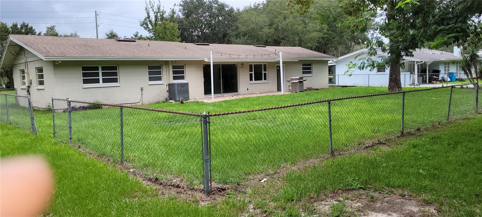 DAVIS SHORES - Residential Lease