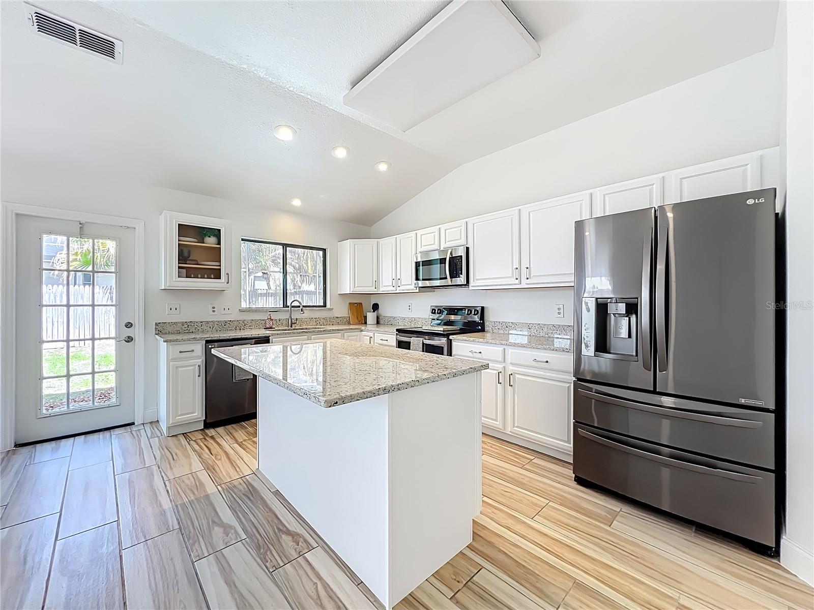 LAKEWOOD AT THE CROSSINGS - Residential