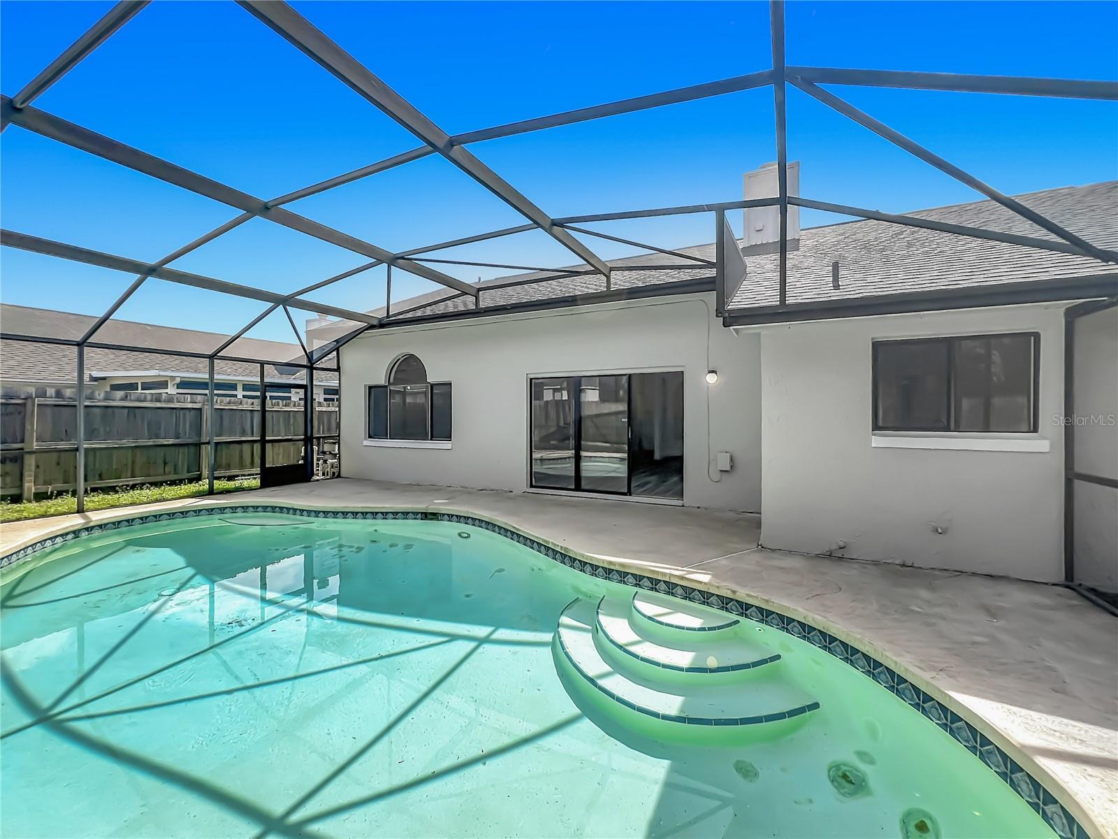 LAKEWOOD AT THE CROSSINGS - Residential