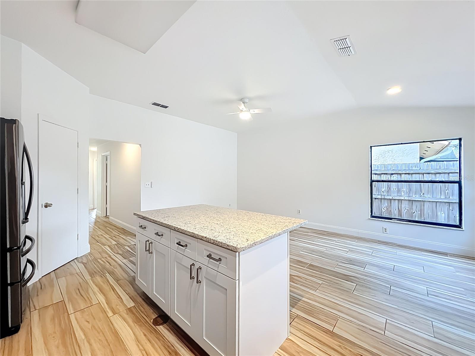 LAKEWOOD AT THE CROSSINGS - Residential