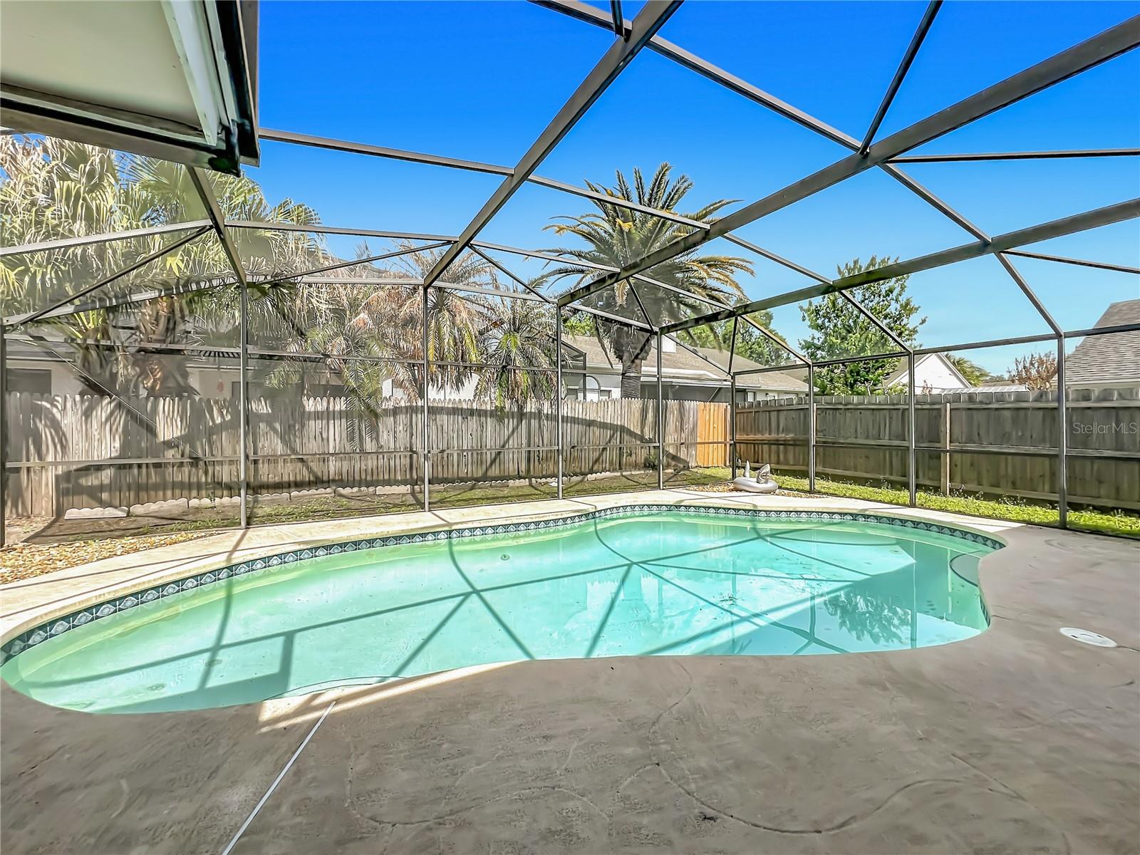 LAKEWOOD AT THE CROSSINGS - Residential