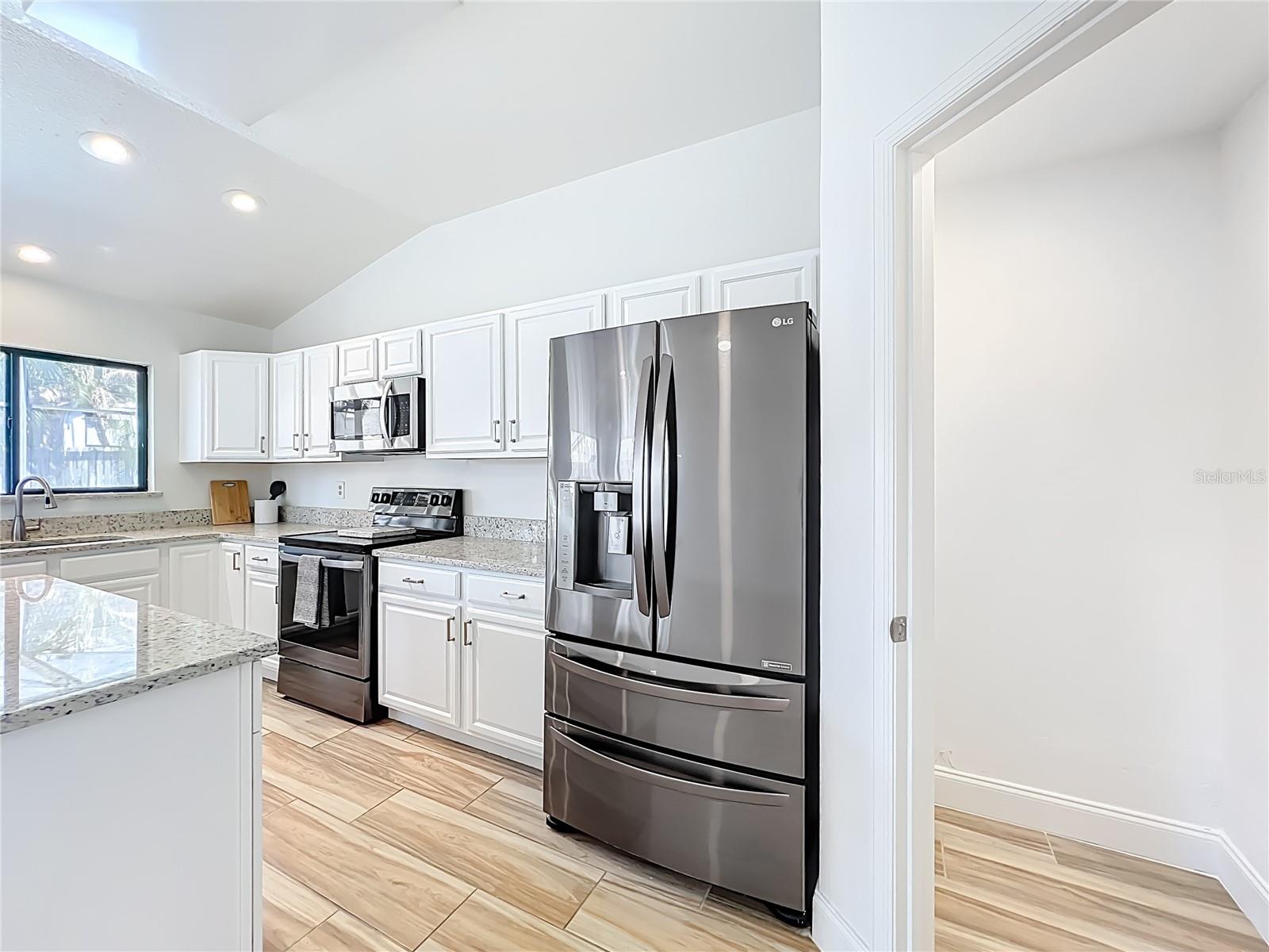 LAKEWOOD AT THE CROSSINGS - Residential